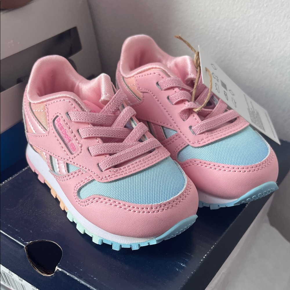 Reebok Kids Sneakers in Pink and Light Blue